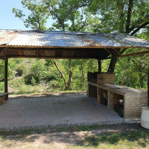 Casa Con Playa Y Bajada Al R�o Privada