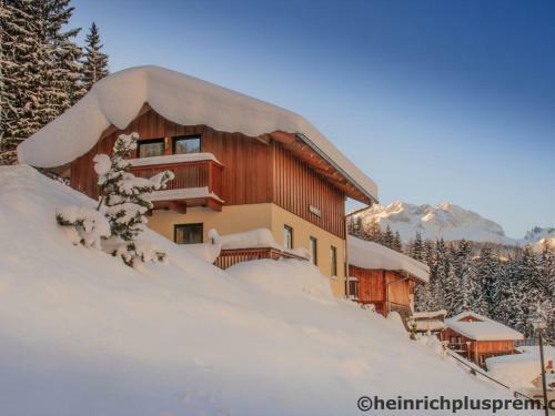 Dachstein Chalet