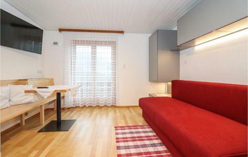 Beautiful Apartment In Blons W/