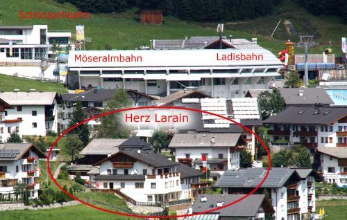 Hotel Herz Larain
