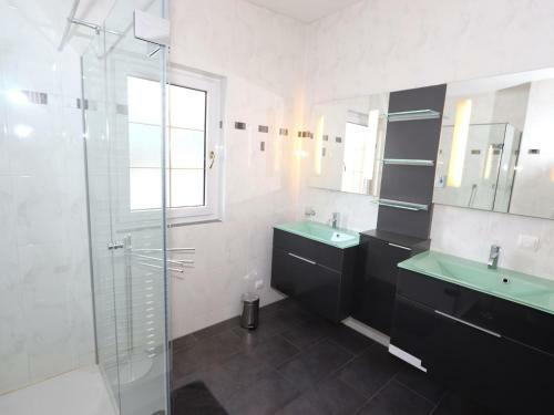 Talblick F�gen