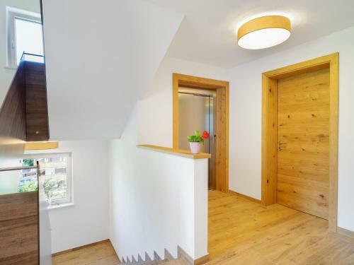 Inviting Apartment In Hart Im Zillertal With Parking