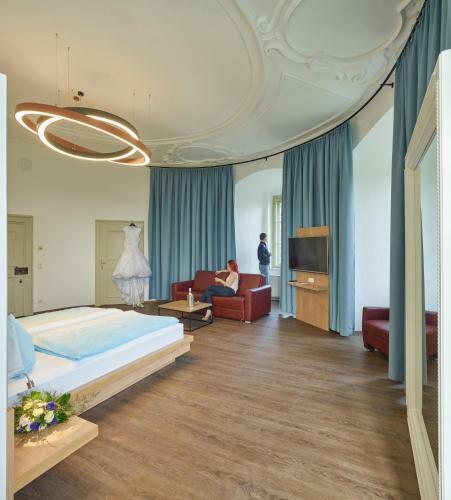 Hotel Schloss Weinberg