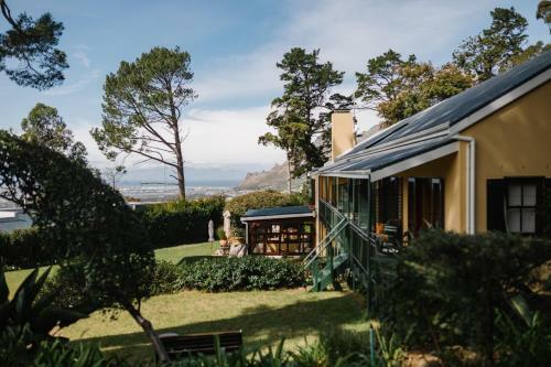 Hostal High Timbers Lodge