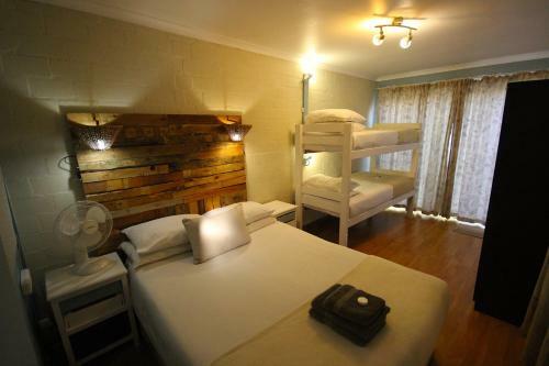 Saltycrax Backpackers And Surf Hostel