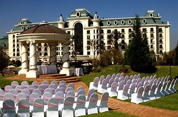 Hotel Peermont Metcourt Suites At Emperors Palace