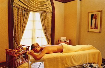 Hotel Peermont Metcourt Suites At Emperors Palace