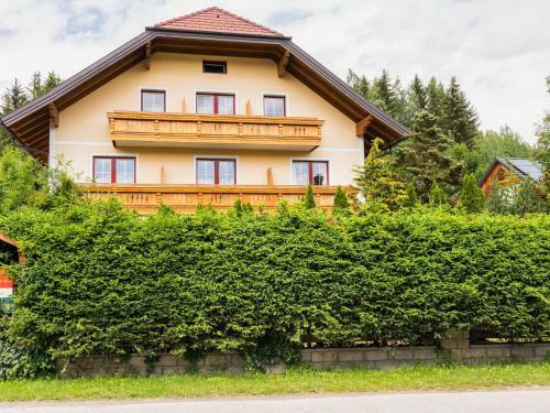 Apartamento Comfortable Holiday Home In Mariapfarr With Balcony