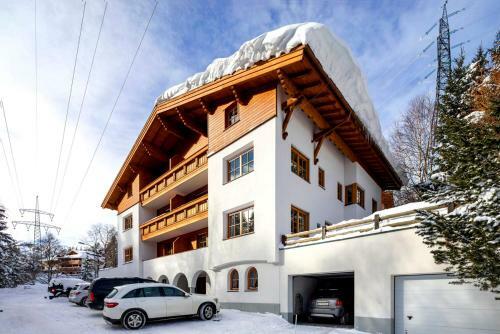 Saint Anton Chalet Sleeps 12