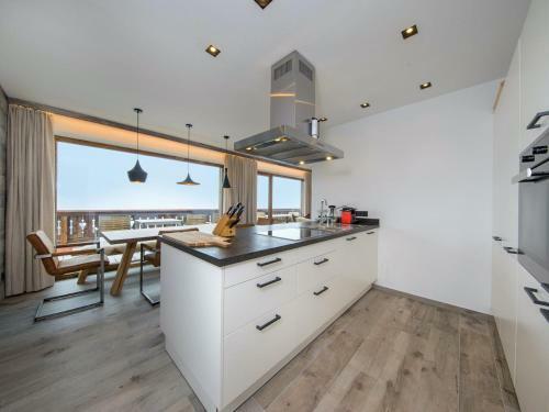 Luxury Chalet With 4 Bathrooms, Near A Small Slope
