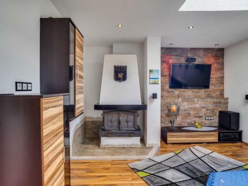 Simplistic Apartment In Ramsau Im Zillertal With Ski-storage