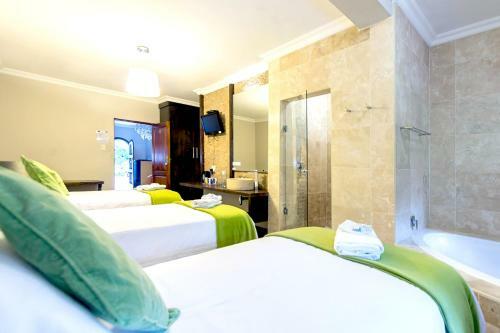 Hostal Malandela Guest Manor