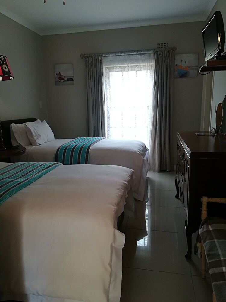Hostal Blouberg Manor