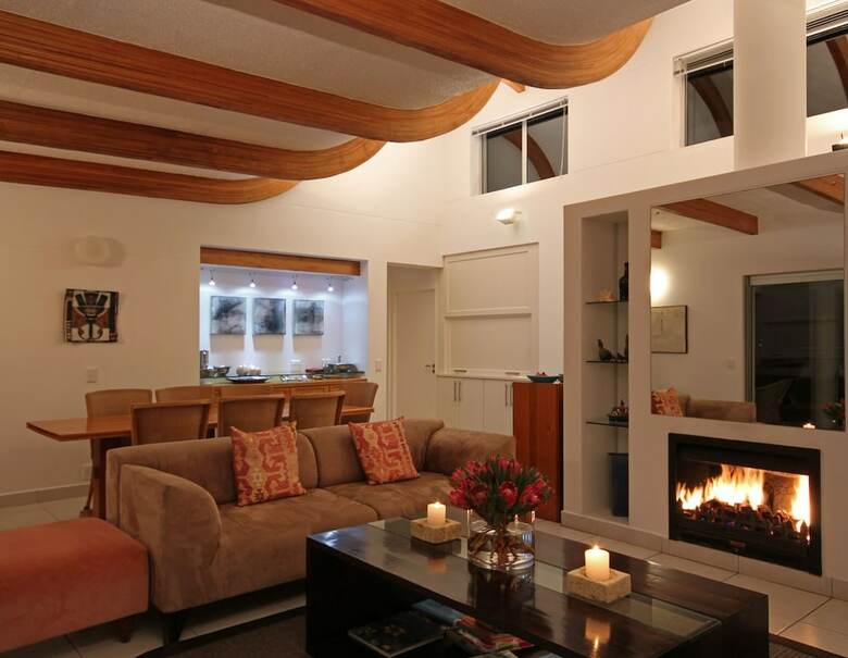 Hostal Bosavern Guest House