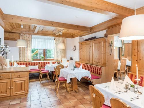 Lovely Holiday Home In Schladming With Balcony
