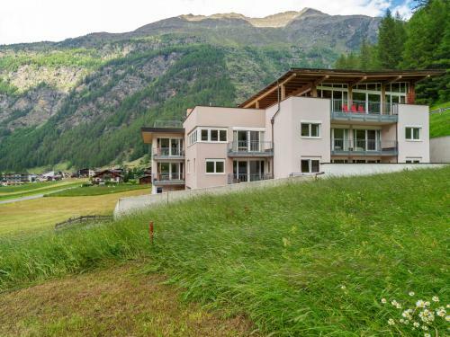 Alluring Apartment In Zwieselstein With Balcony