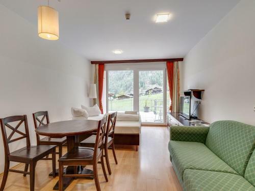 Elegant Apartment In Zwieselstein With Garden