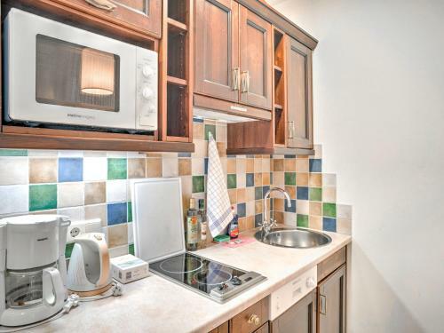 Beautiful Apartment In Zwieselstein With Balcony