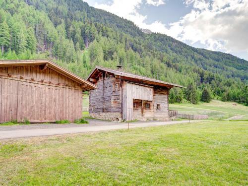 Beautiful Apartment In Zwieselstein With Balcony