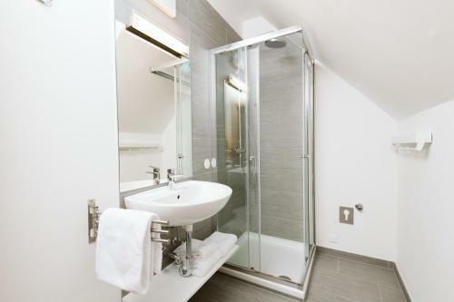 Apartamento Haus Aussicht - Ferienwohnungen Velden