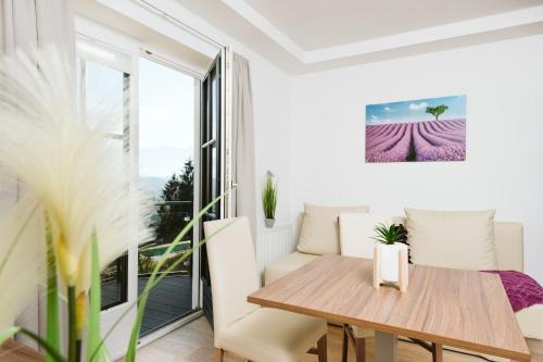 Apartamento Haus Aussicht - Ferienwohnungen Velden