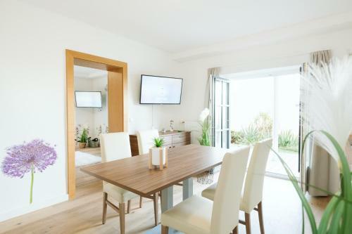Apartamento Haus Aussicht - Ferienwohnungen Velden