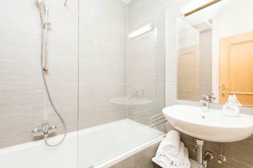 Apartamento Haus Aussicht - Ferienwohnungen Velden