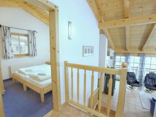 Cozy Chalet With Sauna, Close To K�nigsleiten