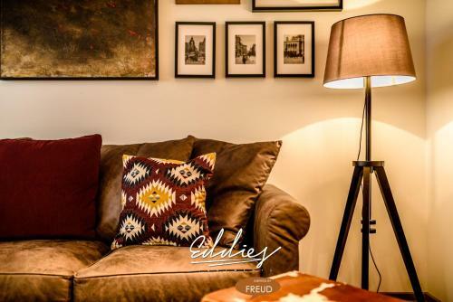 Eddie?s Design Apartments