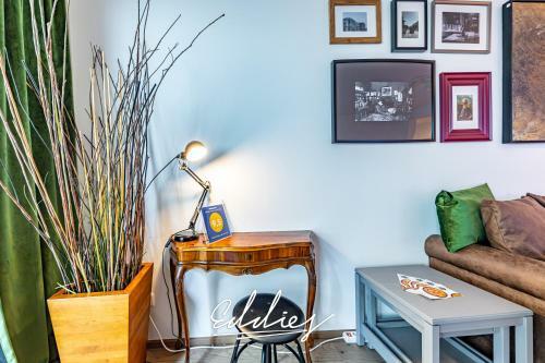 Eddie?s Design Apartments