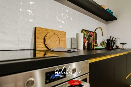 Eddie?s Design Apartments