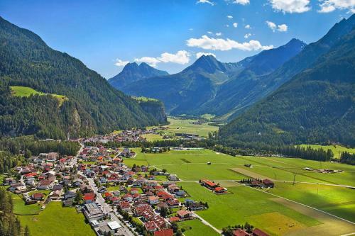 Holiday Home L�ngenfeld - Otr03077-fya