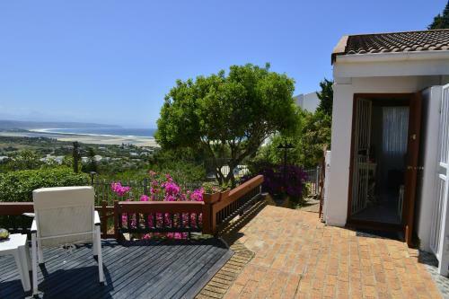 22 Julia B&B
