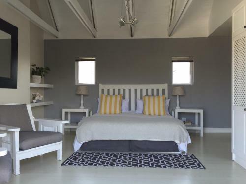 Bed & Breakfast Sea Breeze Beach House Plettenberg Bay