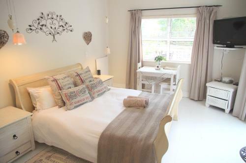 Bed & Breakfast Sea Breeze Beach House Plettenberg Bay
