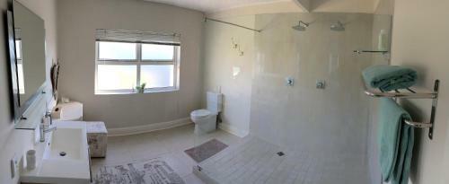 Bed & Breakfast Sea Breeze Beach House Plettenberg Bay