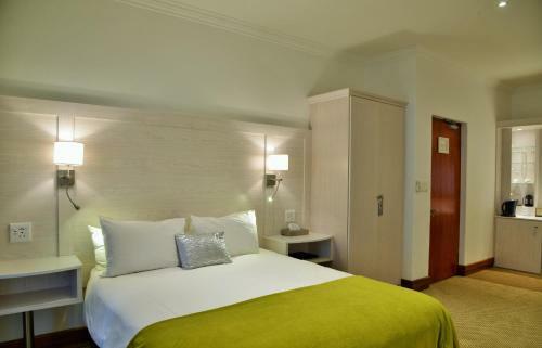 Hostal Val Du Charron Guest House & Wine Estate