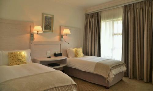 Hostal Val Du Charron Guest House & Wine Estate