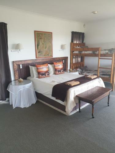 African Array Lodge