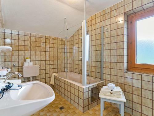 Serene Apartment In Hochf�gen With Garden
