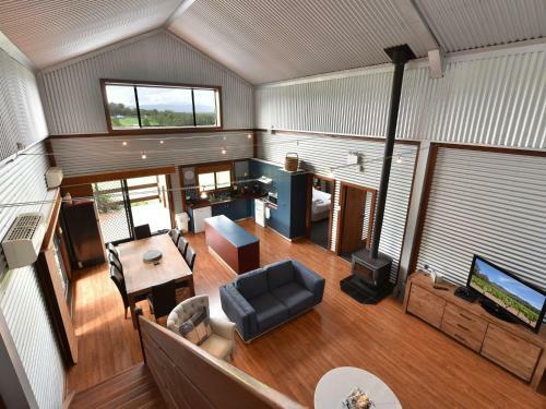 Kelman Cottage - Tucked Away With Pool + Native Wildlife
