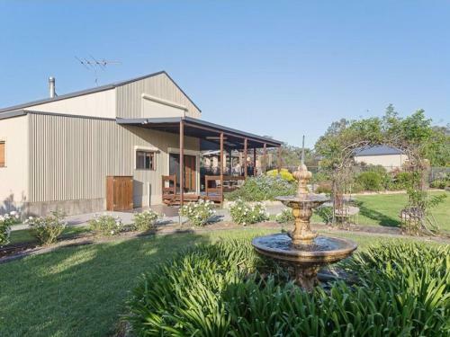 Kelman Cottage - Tucked Away With Pool + Native Wildlife