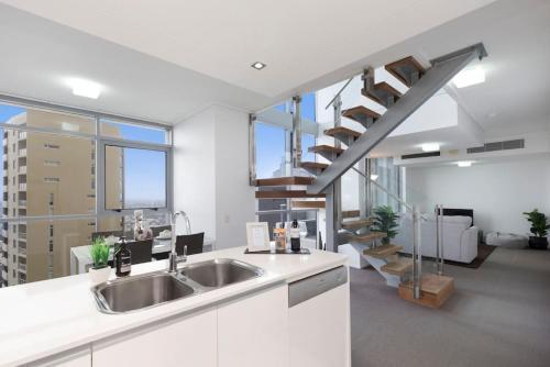 Apartamento Sk1 - 2 Level 2 Bedroom Skyline Skyhome
