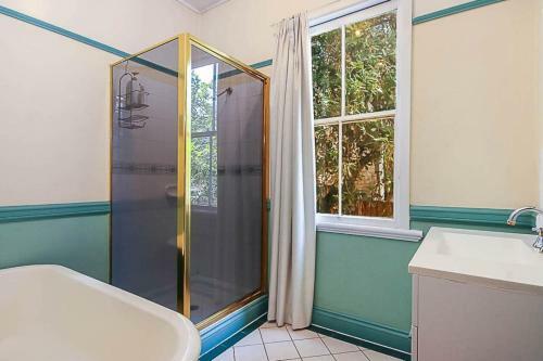 Walk To The Gabba Charming Character Home