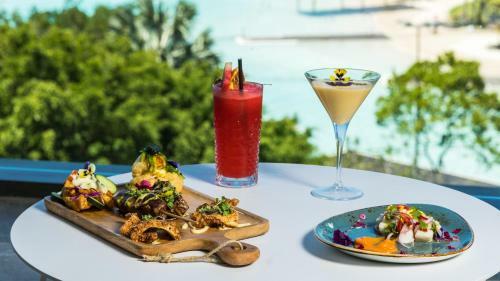 Oaks Cairns Hotel