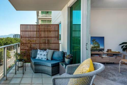 Harbour View Apartment