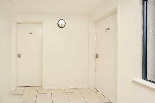 Centrally Located Apartment 1020
