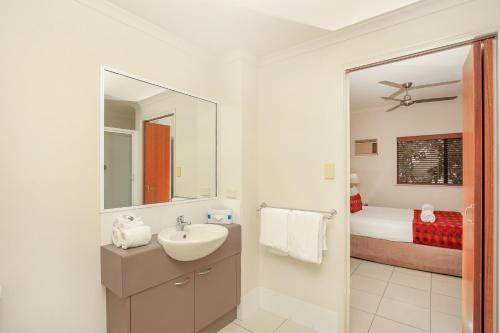 Centrally Located Apartment 1020