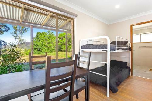 Braeside Cabin Two - Alphitonia