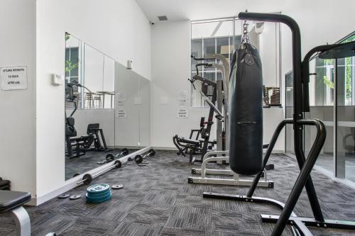 Apartamento 1-bed Unit With Balcony, Parking, Pool And Gym